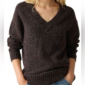 Faherty Driftwood Donegal Merino Wool V-Neck Sweater